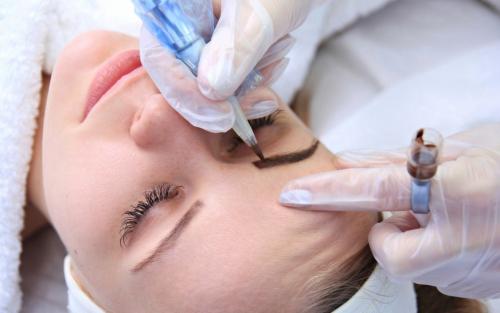 Чем отличается татуаж бровей от перманентного макияжа бровей. Чем отличается перманентный макияж от татуажа