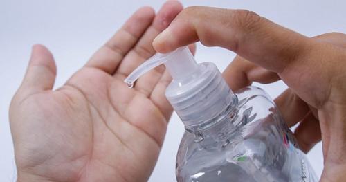 Водка от коронавируса не помогает. Водка в качестве антисептика от коронавируса — поможет ли