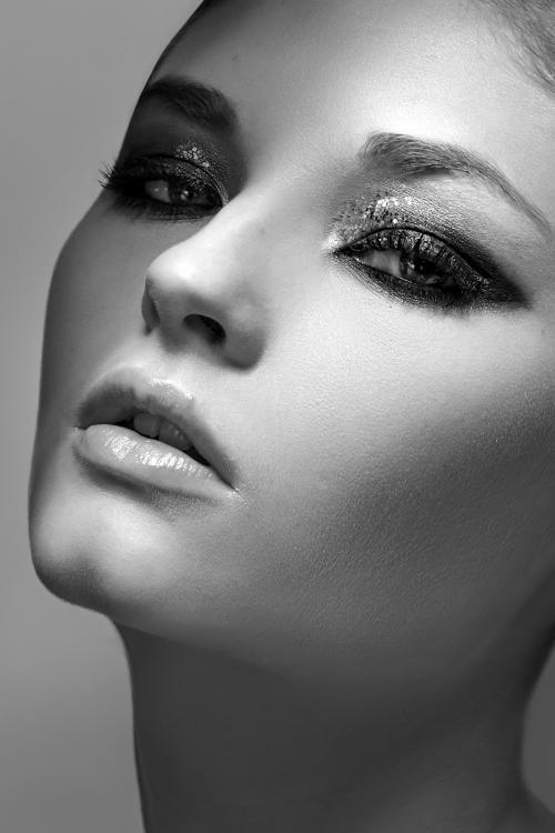 Бьюти съемка с цветами. Схема освещения для бьюти-портретов в самодельной студии