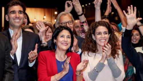 Грузинские женщины политики. Президент Грузии — женщина, впервые в истории страны. Кто она и почему победила?