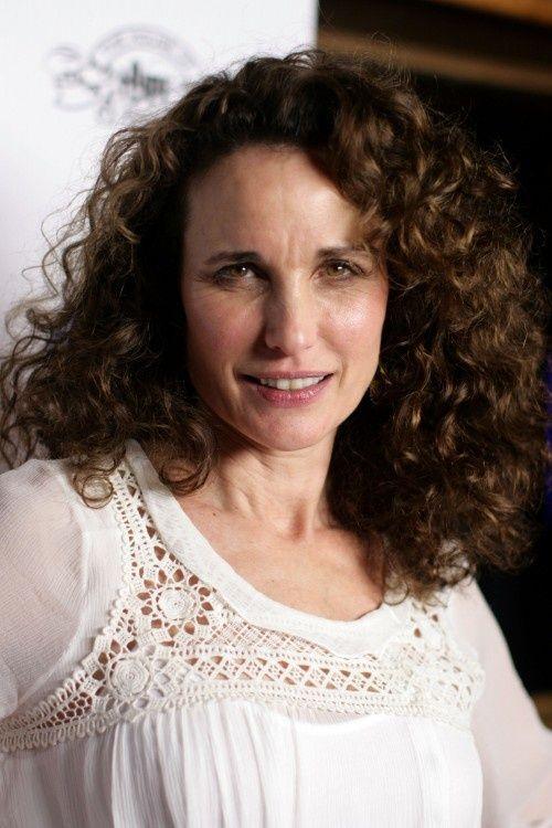 Прически для женщин 50 лет с длинными волосами. Длинные волосы после 50