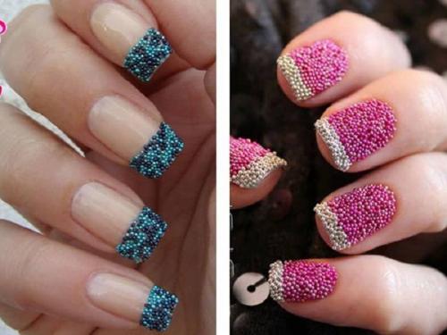 Стразы с бульонками на ногтях на черном. Модные дизайны ногтей с бульонками