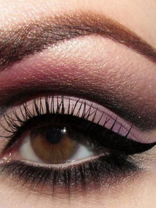 Красивый осенний макияж поэтапно. Осенний макияж для карих глаз 2019: фото и видео макияжа для осени