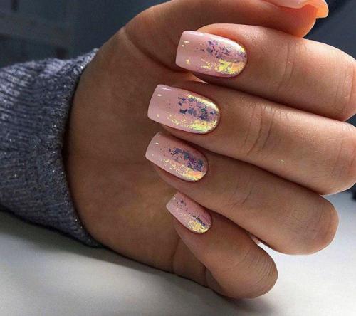 Втирка серебряная вспышка, как наносить. Как правильно наносить втирку на ноготь, что бы получить хороший зеркальный эффект