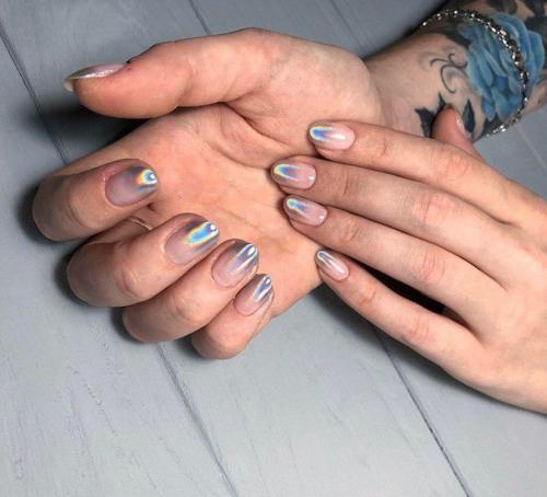 Втирка серебряная вспышка, как наносить. Как правильно наносить втирку на ноготь, что бы получить хороший зеркальный эффект