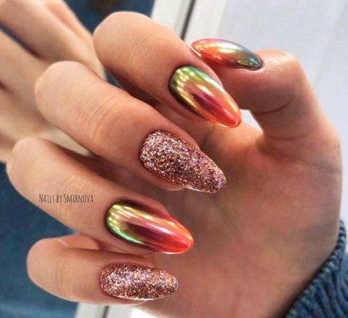 Втирка серебряная вспышка, как наносить. Как правильно наносить втирку на ноготь, что бы получить хороший зеркальный эффект