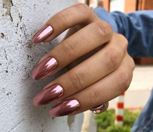 Втирка серебряная вспышка, как наносить. Как правильно наносить втирку на ноготь, что бы получить хороший зеркальный эффект