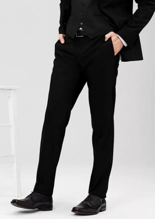 Сочетание обуви с брюками. Как должны сочетаться цвета мужских туфель и брюк