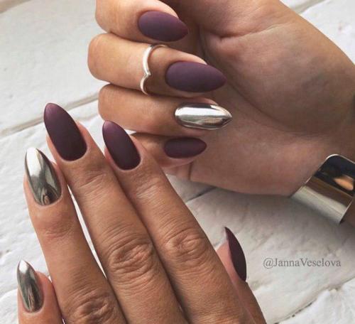 Втирка серебряная вспышка, как наносить. Как правильно наносить втирку на ноготь, что бы получить хороший зеркальный эффект