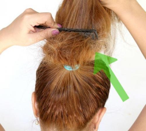 Как красиво заколоть волосы в пучок. Как сделать растрепанный пучок на голове?