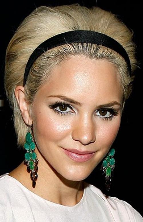 Объемные прически на средние волосы в домашних условиях. Как сделать объемную прическу