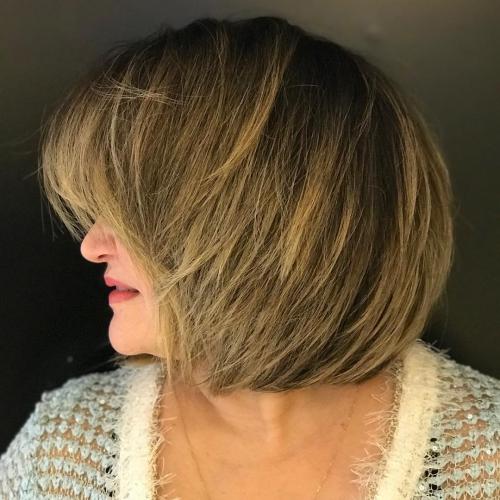 Многослойные стрижки 2020. Ультрамодная челка 2020: свежие идеи стрижек 45+