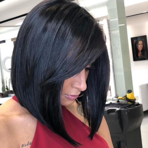 Многослойные стрижки 2020. Ультрамодная челка 2020: свежие идеи стрижек 45+