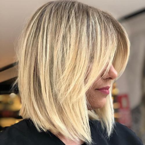 Многослойные стрижки 2020. Ультрамодная челка 2020: свежие идеи стрижек 45+