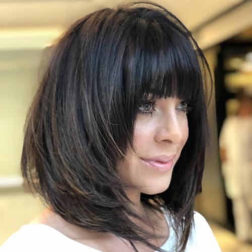 Многослойные стрижки 2020. Ультрамодная челка 2020: свежие идеи стрижек 45+