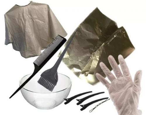 Корни светлые, а волосы темные. Знаменитости со светлыми волосами и темными корнями 20 Корни светлые, а волосы темные. Знаменитости со светлыми волосами и темными корнями 20