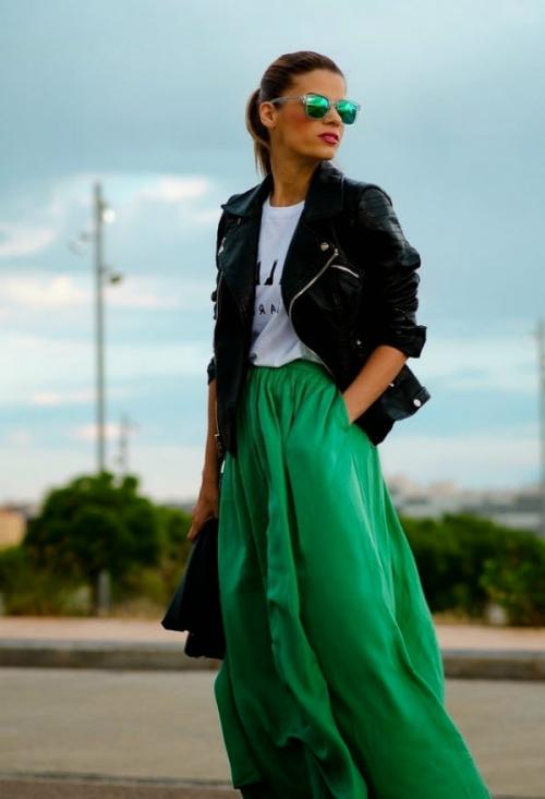 С чем носить салатовую юбку. Зеленая юбка – модный тренд (более 30 фото стильных образов)