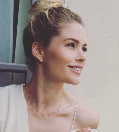 Корни светлые, а волосы темные. Знаменитости со светлыми волосами и темными корнями