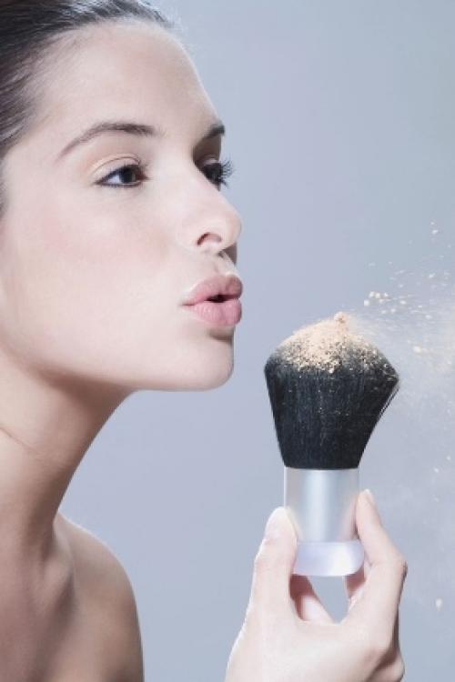 Чем заменить пудру для лица. Чем можно заменить пудру для лица