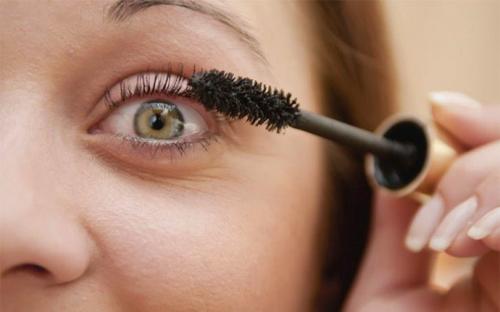 Как накрасить ресницы, чтобы были, как нарощенные. Накрасить ресницы, чтобы они были длинными и пышными