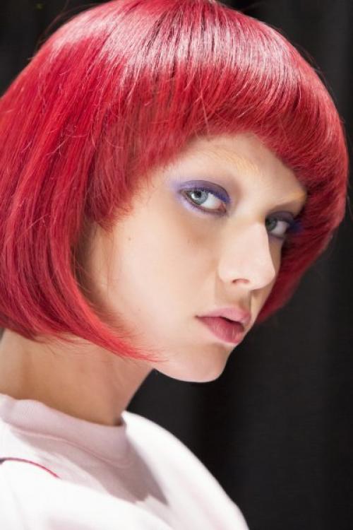 Кому подходит фиолетовая тушь. Яркий взгляд: фиолетовая тушь для ресниц