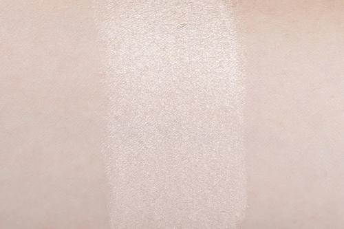 Лучшие пудровые хайлайтеры: отзывы