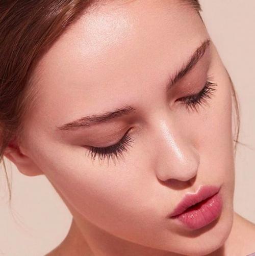 Хайлайтер, как наносить. Хайлайтер: подробное бьюти-досье