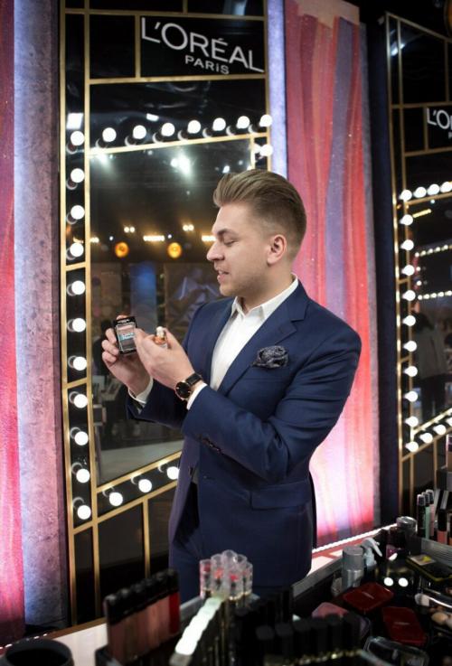 Какие эмоции вызывает макияж у мужчин. Для чего нужен мужской макияж?