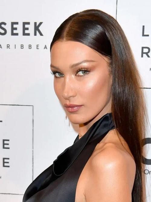 Как сделать слипшиеся ресницы. Трендовый эффект «паучьих лапок» на ресницах: как его достичь 23