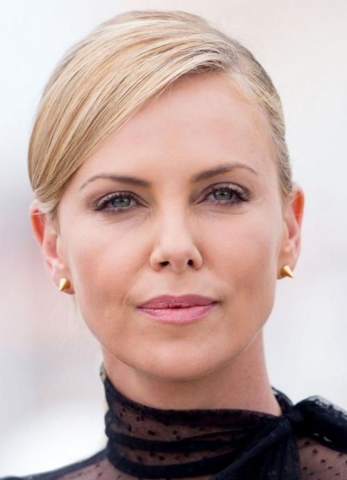 Лицо естественное. Естественный макияж — тренд сезона и обзор лучших идей по формированию естественной красоты (140 фото + видео)