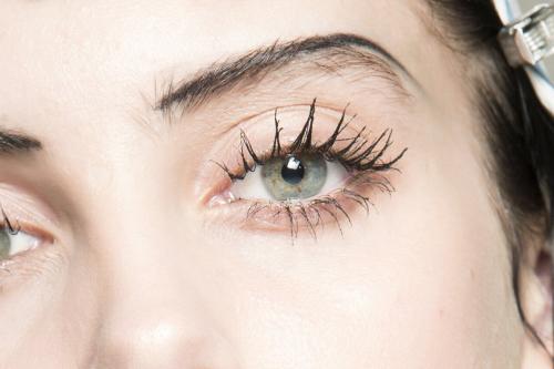 Какие ошибки в макияже мужчины замечают чаще всего. Ошибки в макияже глаз, которые замечают мужчины