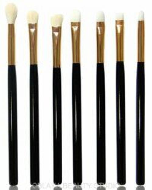 Макияж смоки айс для карих. Макияж смоки айс: пошаговая инструкция и техника, как правильно делать 15