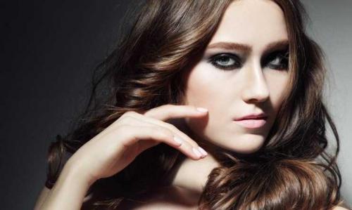 Смоки айс макияж пошагово. Макияж смоки айс — пошаговая инструкция, как легко выполнить дымчатый макияж глаз. 140 фото, тонкости техники + описание макияжа смоки айс от А до Я