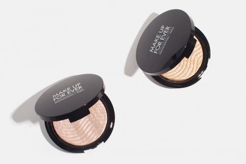 Лучшие пудровые хайлайтеры: отзывы