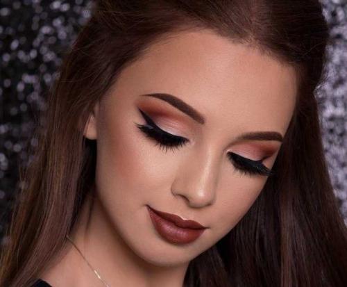 Смоки айс легкий. Макияж смоки айс — пошаговая инструкция, как легко выполнить дымчатый макияж глаз. 140 фото, тонкости техники + описание макияжа смоки айс от А до Я