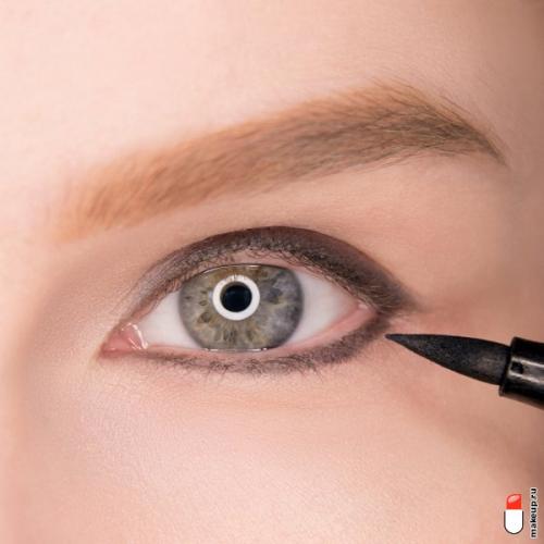 Подложка под смоки айс. Как создать эффект смоки айс, используя жидкий лайнер?