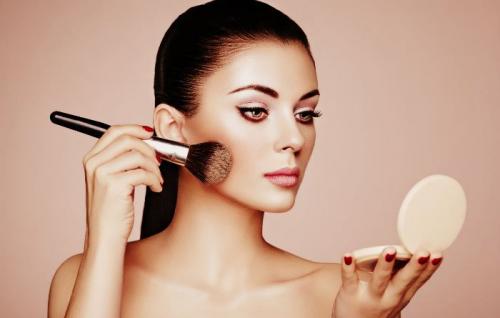 Какой цвет хайлайтера выбрать для светлой кожи. Как выбрать хайлайтер