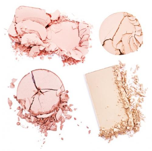 Естественный хайлайтер. Хайлайтер: как добиться эффекта естественного сияния?