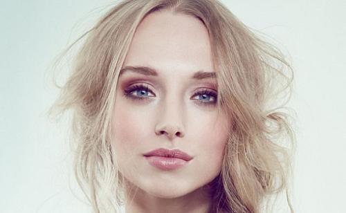 Смоки айс коричневый пошагово. Идеальный дневной вариант макияжа