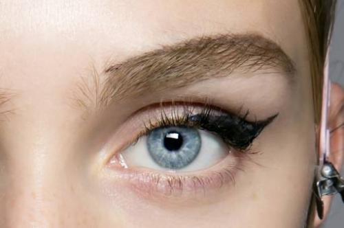 Смоки айс для маленьких глаз. Расширить границы: советы по макияжу для маленьких глаз