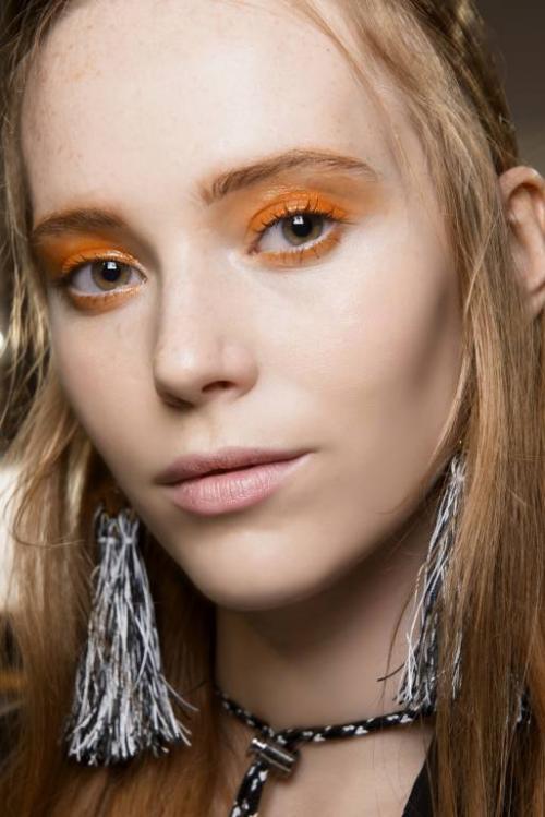 Как выбрать идеальные тени для карих глаз. Как выбрать тени для карих глаз?