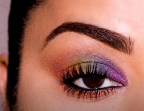 Как сделать макияж для карих глаз: советы для повседневности 08 Как сделать макияж для карих глаз: советы для повседневности 08