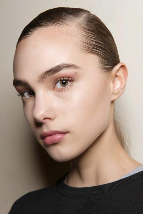 Макияж для карих глаз дневной. Цветовая гамма для макияжа карих глаз