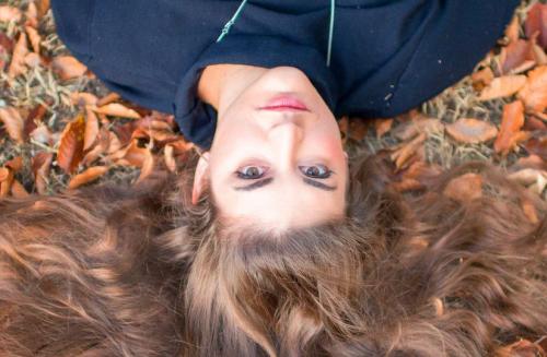 Варианты макияжа для карих глаз. Техника макияжа для карих глаз с подбором оттенков для разных цветотипов: мастер-класс от визажиста