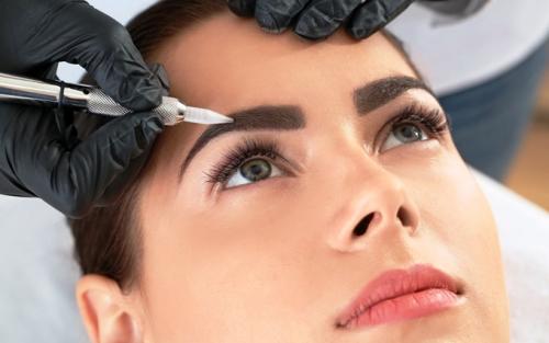 Как делают татуаж бровей и уход за бровями после процедуры. Что такое татуаж бровей? 06