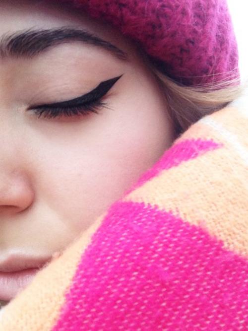 Какие основные инструменты нужны для красивой подводки глаз. Я поняла, что многое зависит от инструментов