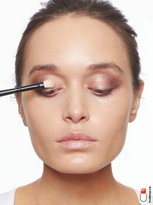 Как избежать слишком темного или тяжелого вида при нанесении вечернего макияжа на карие глаза. Макияж для смуглых девушек с карими глазами
