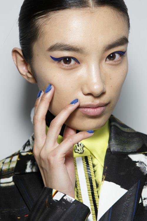 Какие идеи повседневного макияжа для карих глаз. Лучшие идеи повседневного макияжа для карих глаз