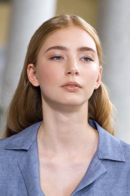 Какие цвета теней лучше всего подходят для карих глаз и рыжих волос. Макияж для рыжих девушек: правила, советы, идеи