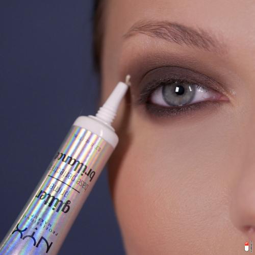 Можно ли использовать металлики и блестки для карих глаз, и как это сделать. Как сделать макияж с блестками: пошаговая фотоинструкция